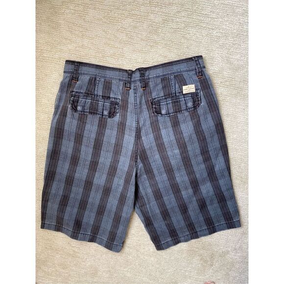 Mens Tommy Bahama Blue & Black Plaid Shorts, Size 35 - Picture 7 of 9